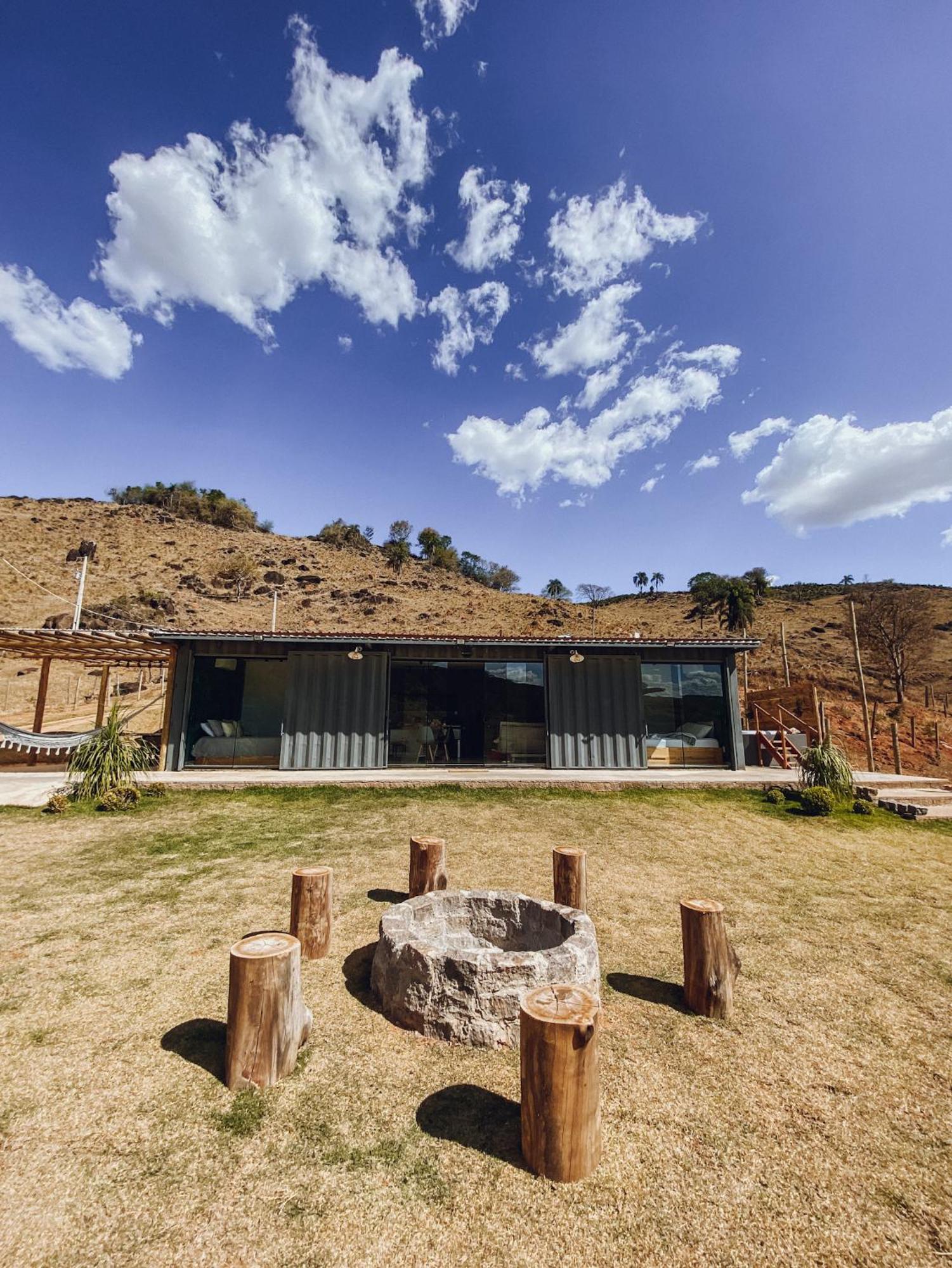 Casa Container Com Spa E Linda Vista Para A Serra Da Mantiqueira Villa Bueno Brandão Exterior foto